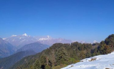 Dhakuri Pass In Winter