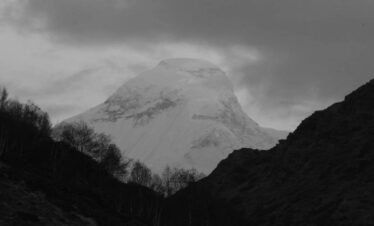 nanda devi east base camp trek
