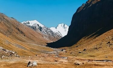 Dev Kyara trek
