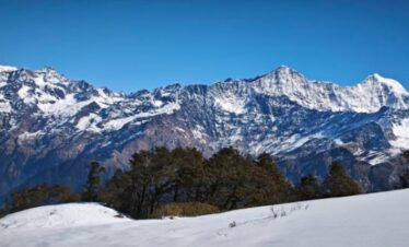 Aancha Top summit ridgeline with 360 degree Himalayan views Uttarakhand