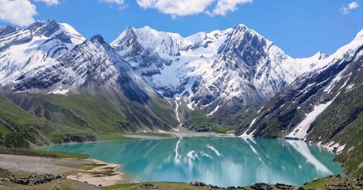 Nandi Kund Trek high altitude lake in Uttarakhand Himalayas